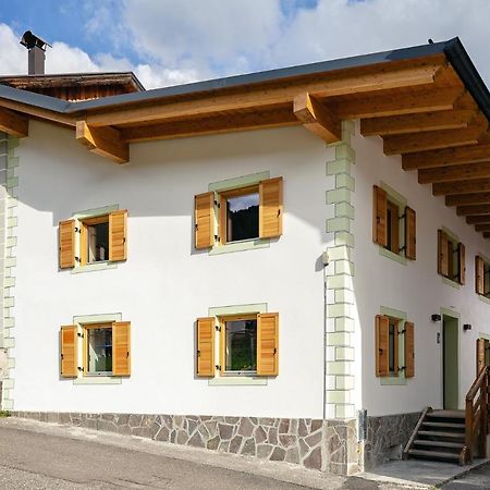 La Casa! Villa Vigo di Fassa Bagian luar foto